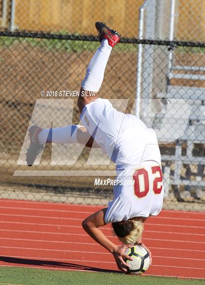 Thumbnail 2 in La Costa Canyon vs. Mission Hills (Grossmont Holiday Tournament) photogallery.