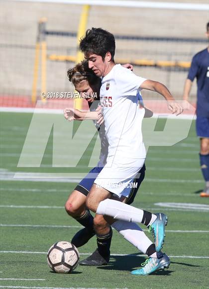 Thumbnail 1 in La Costa Canyon vs. Mission Hills (Grossmont Holiday Tournament) photogallery.