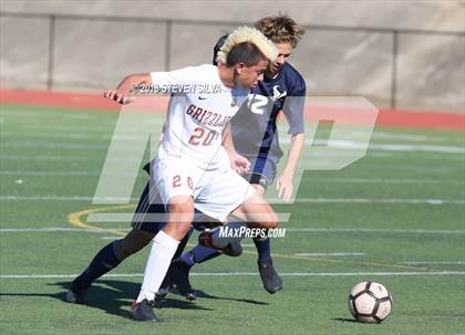 Thumbnail 1 in La Costa Canyon vs. Mission Hills (Grossmont Holiday Tournament) photogallery.