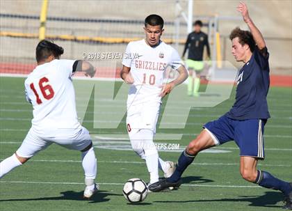 Thumbnail 2 in La Costa Canyon vs. Mission Hills (Grossmont Holiday Tournament) photogallery.