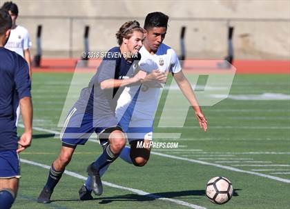 Thumbnail 1 in La Costa Canyon vs. Mission Hills (Grossmont Holiday Tournament) photogallery.