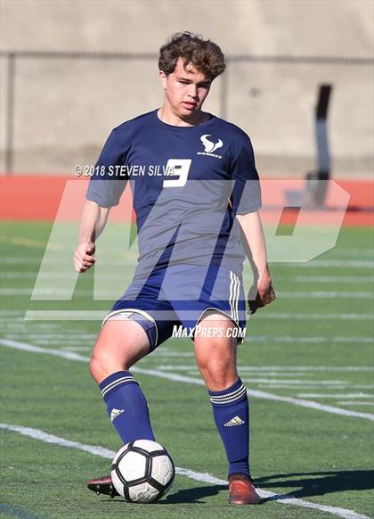Thumbnail 1 in La Costa Canyon vs. Mission Hills (Grossmont Holiday Tournament) photogallery.