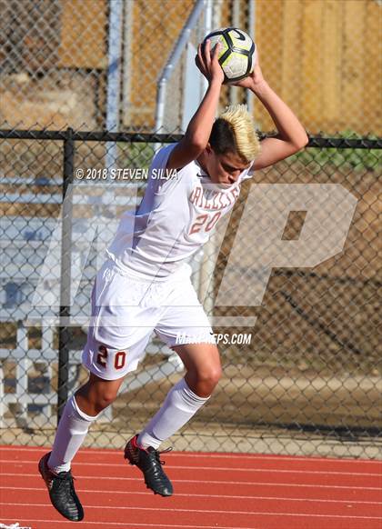Thumbnail 3 in La Costa Canyon vs. Mission Hills (Grossmont Holiday Tournament) photogallery.