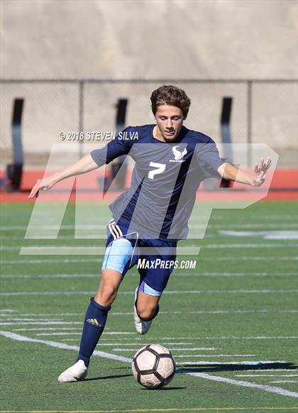 Thumbnail 2 in La Costa Canyon vs. Mission Hills (Grossmont Holiday Tournament) photogallery.