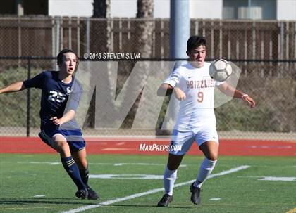 Thumbnail 1 in La Costa Canyon vs. Mission Hills (Grossmont Holiday Tournament) photogallery.