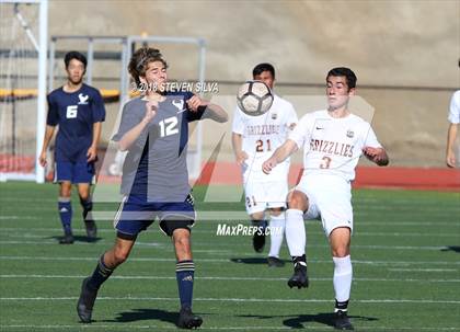 Thumbnail 2 in La Costa Canyon vs. Mission Hills (Grossmont Holiday Tournament) photogallery.