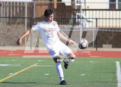 Thumbnail 2 in La Costa Canyon vs. Mission Hills (Grossmont Holiday Tournament) photogallery.