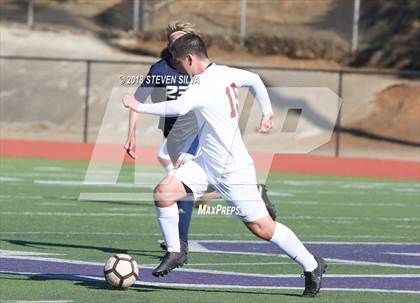 Thumbnail 1 in La Costa Canyon vs. Mission Hills (Grossmont Holiday Tournament) photogallery.