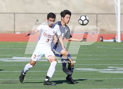 Thumbnail 1 in La Costa Canyon vs. Mission Hills (Grossmont Holiday Tournament) photogallery.