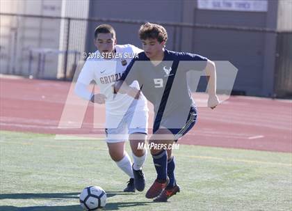 Thumbnail 2 in La Costa Canyon vs. Mission Hills (Grossmont Holiday Tournament) photogallery.