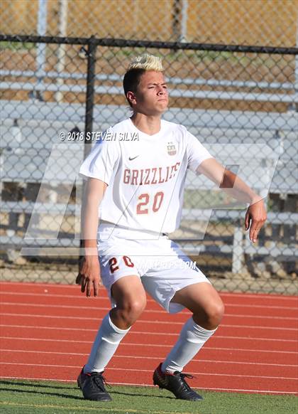 Thumbnail 3 in La Costa Canyon vs. Mission Hills (Grossmont Holiday Tournament) photogallery.
