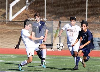 Thumbnail 3 in La Costa Canyon vs. Mission Hills (Grossmont Holiday Tournament) photogallery.