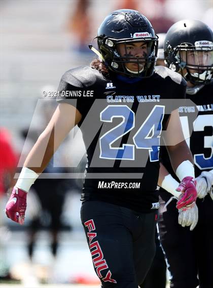 Thumbnail 3 in De La Salle @ Clayton Valley Charter photogallery.