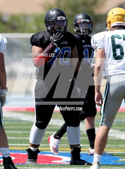 Thumbnail 3 in De La Salle @ Clayton Valley Charter photogallery.