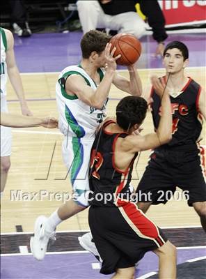 Thumbnail 1 in Santa Fe Christian vs. Branson (CIF State D5 Final) photogallery.