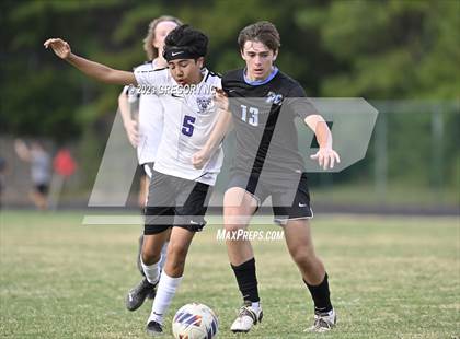 Thumbnail 2 in Riverside-Durham @ Panther Creek photogallery.