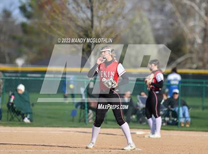 Thumbnail 1 in Pekin @ Limestone photogallery.