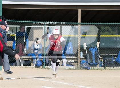 Thumbnail 1 in Pekin @ Limestone photogallery.