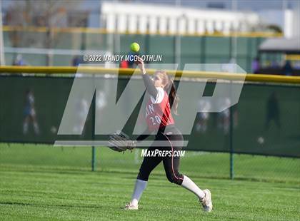 Thumbnail 1 in Pekin @ Limestone photogallery.