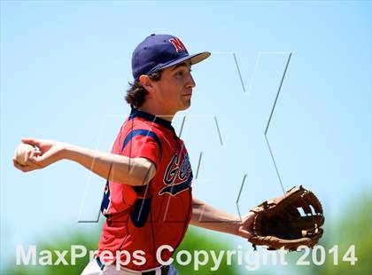 Thumbnail 3 in MacArthur vs. East Meadow (Section 8 Class AA Quarterfinal) photogallery.