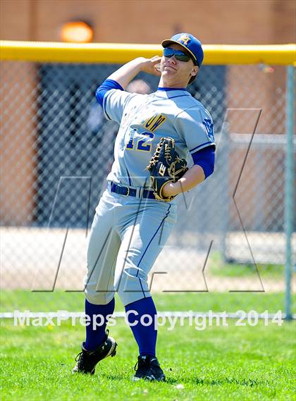 Thumbnail 3 in MacArthur vs. East Meadow (Section 8 Class AA Quarterfinal) photogallery.