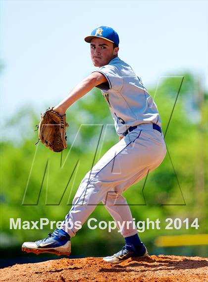 Thumbnail 1 in MacArthur vs. East Meadow (Section 8 Class AA Quarterfinal) photogallery.