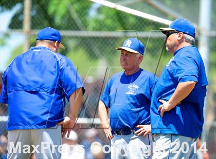Thumbnail 2 in MacArthur vs. East Meadow (Section 8 Class AA Quarterfinal) photogallery.