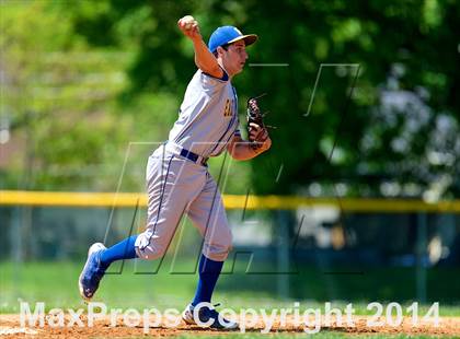 Thumbnail 3 in MacArthur vs. East Meadow (Section 8 Class AA Quarterfinal) photogallery.
