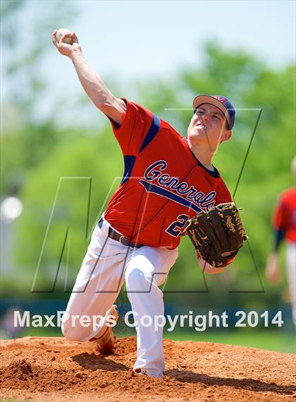 Thumbnail 3 in MacArthur vs. East Meadow (Section 8 Class AA Quarterfinal) photogallery.