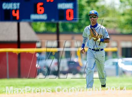 Thumbnail 1 in MacArthur vs. East Meadow (Section 8 Class AA Quarterfinal) photogallery.