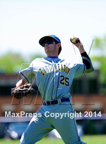 Thumbnail 3 in MacArthur vs. East Meadow (Section 8 Class AA Quarterfinal) photogallery.