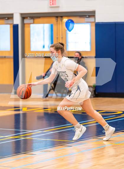 Thumbnail 2 in Wellesley @ Needham photogallery.