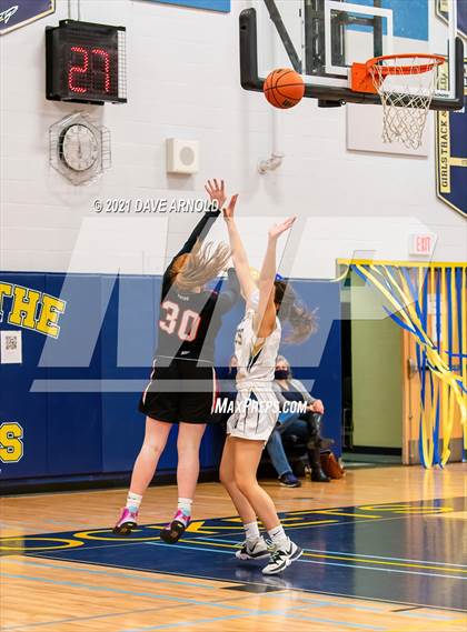 Thumbnail 2 in Wellesley @ Needham photogallery.