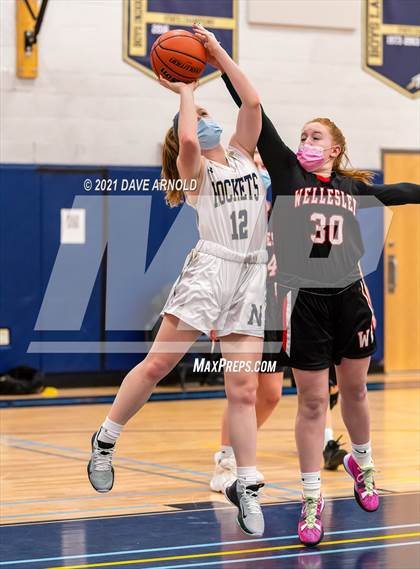 Thumbnail 2 in Wellesley @ Needham photogallery.