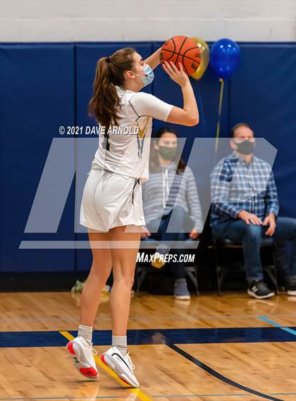 Thumbnail 1 in Wellesley @ Needham photogallery.