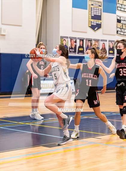 Thumbnail 1 in Wellesley @ Needham photogallery.