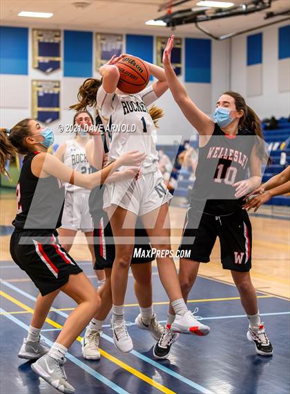 Thumbnail 1 in Wellesley @ Needham photogallery.