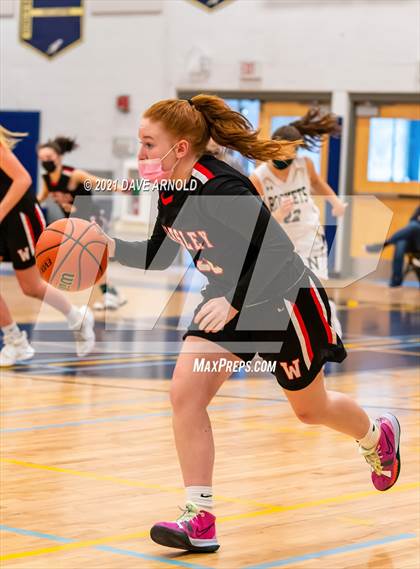 Thumbnail 1 in Wellesley @ Needham photogallery.