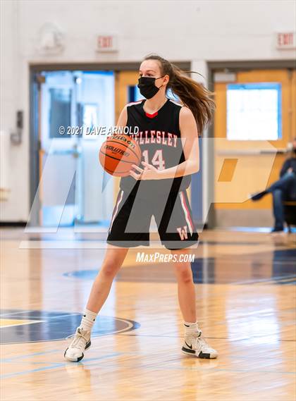 Thumbnail 2 in Wellesley @ Needham photogallery.