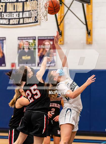 Thumbnail 3 in Wellesley @ Needham photogallery.