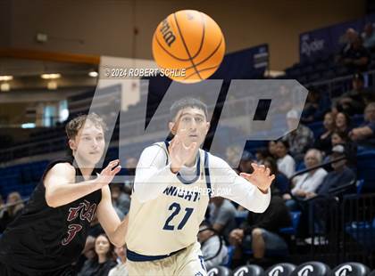 Thumbnail 1 in Stone Ridge Christian vs. Valley Christian (CIF SJS D6 Final) photogallery.
