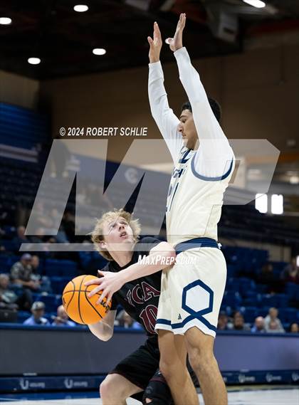 Thumbnail 3 in Stone Ridge Christian vs. Valley Christian (CIF SJS D6 Final) photogallery.