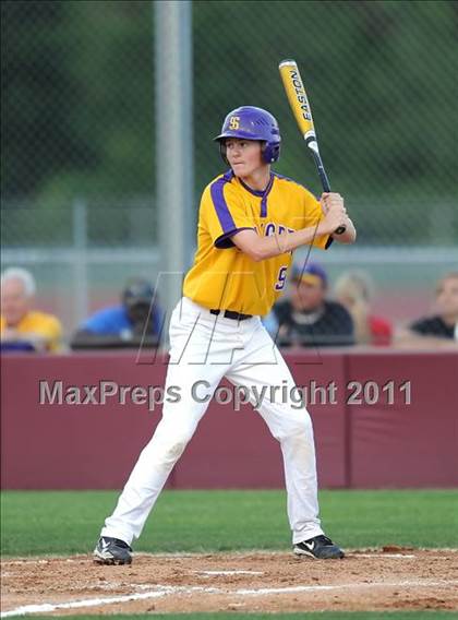 Thumbnail 2 in Lovejoy vs Sanger (3A Region 2 Area Playoffs) photogallery.