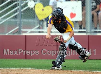 Thumbnail 1 in Lovejoy vs Sanger (3A Region 2 Area Playoffs) photogallery.