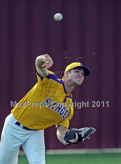 Thumbnail 3 in Lovejoy vs Sanger (3A Region 2 Area Playoffs) photogallery.
