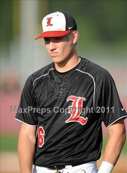 Thumbnail 2 in Lovejoy vs Sanger (3A Region 2 Area Playoffs) photogallery.