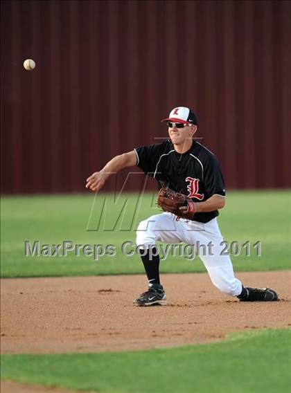 Thumbnail 1 in Lovejoy vs Sanger (3A Region 2 Area Playoffs) photogallery.