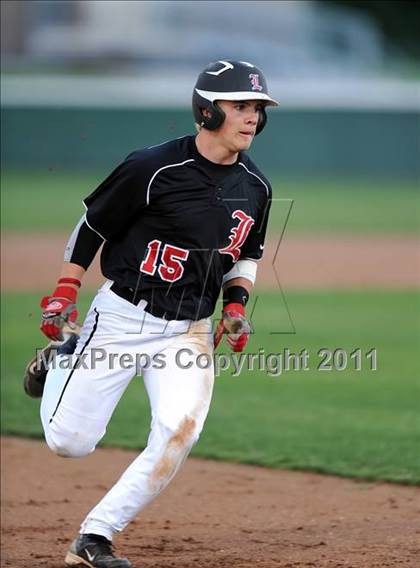 Thumbnail 2 in Lovejoy vs Sanger (3A Region 2 Area Playoffs) photogallery.