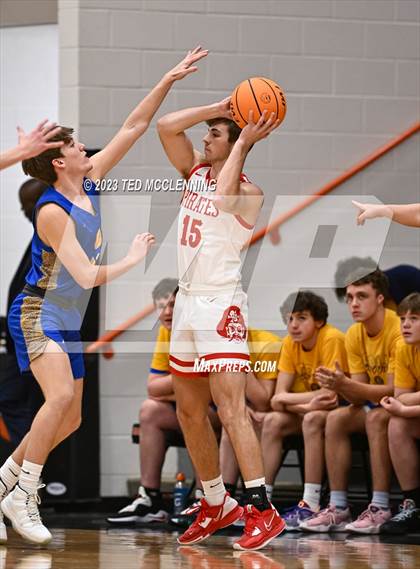 Thumbnail 3 in Drew Central vs. Bergman (AAA 3A State Playoff first round) photogallery.