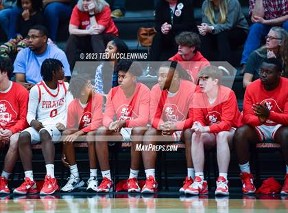 Thumbnail 2 in Drew Central vs. Bergman (AAA 3A State Playoff first round) photogallery.